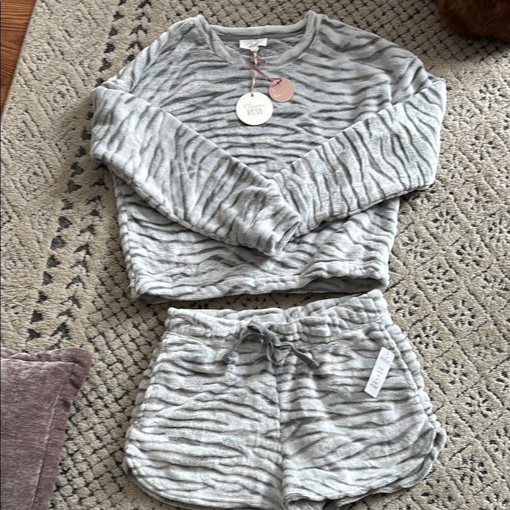 Hippie Rose Gray Zebra Print Lounge Set